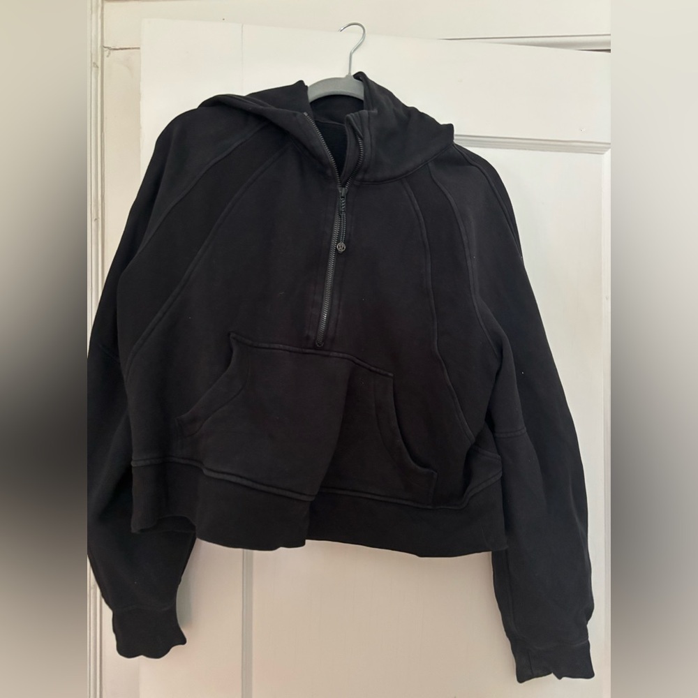 Lululemon Scuba Half Zip Cropped